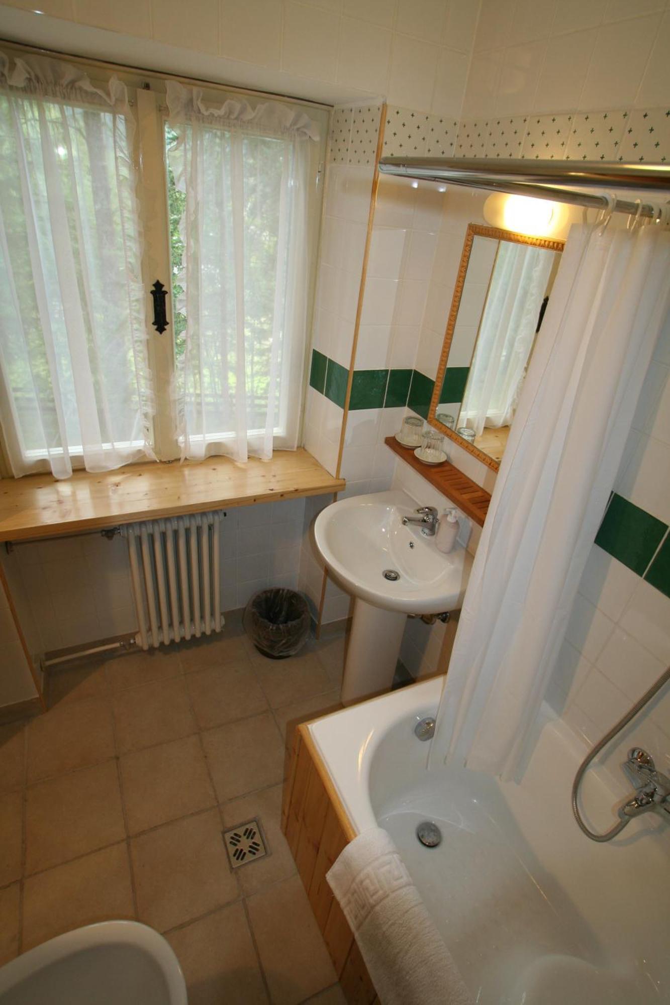 B&B Villa Dolomites Hut San Vigilio Di Marebbe Habitación foto
